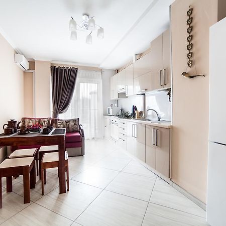 Lviv Land Apartment Luaran gambar