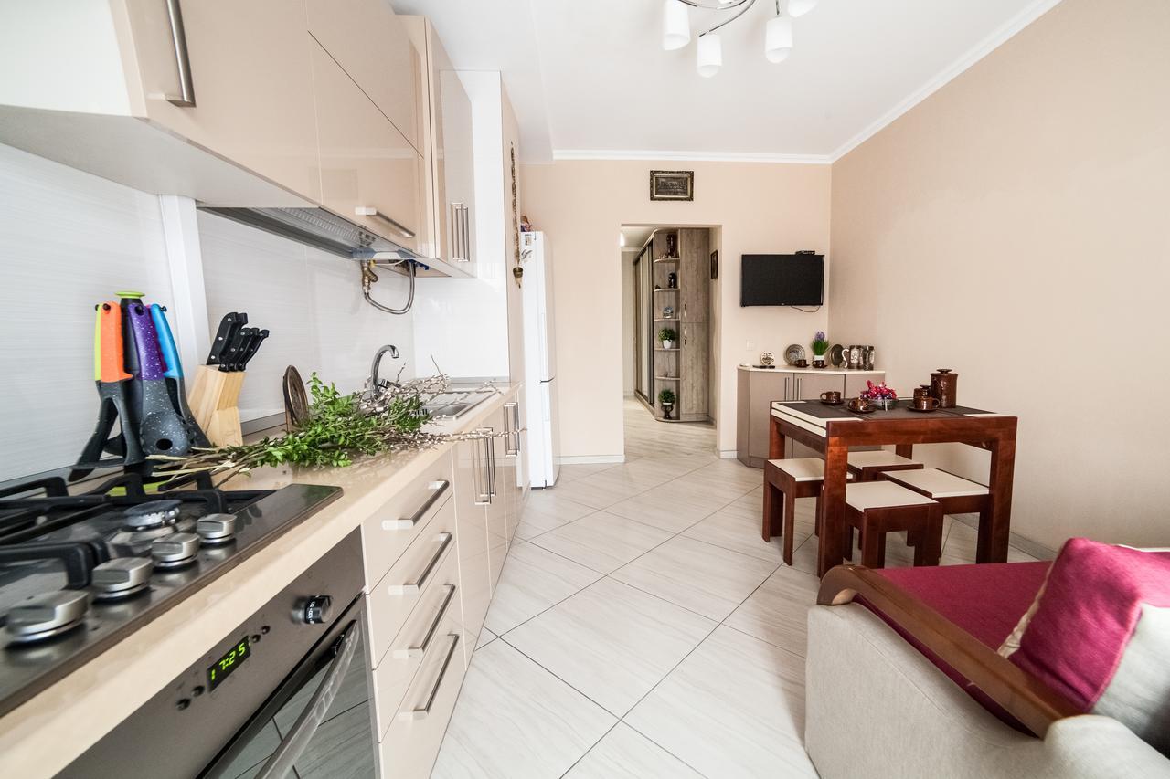Lviv Land Apartment Luaran gambar