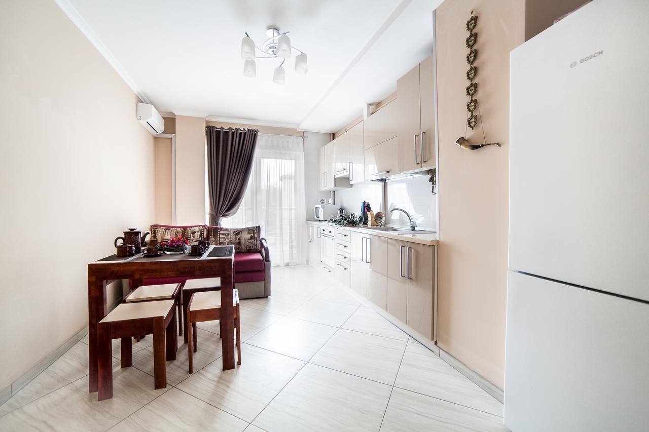 Lviv Land Apartment Luaran gambar